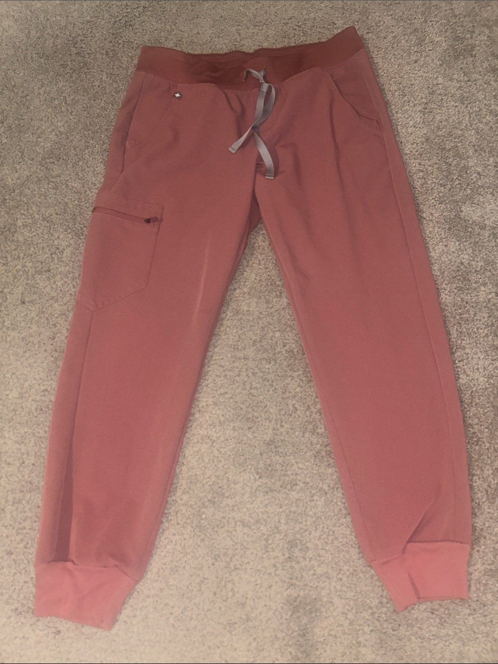 Women’s FIGS scrub pants